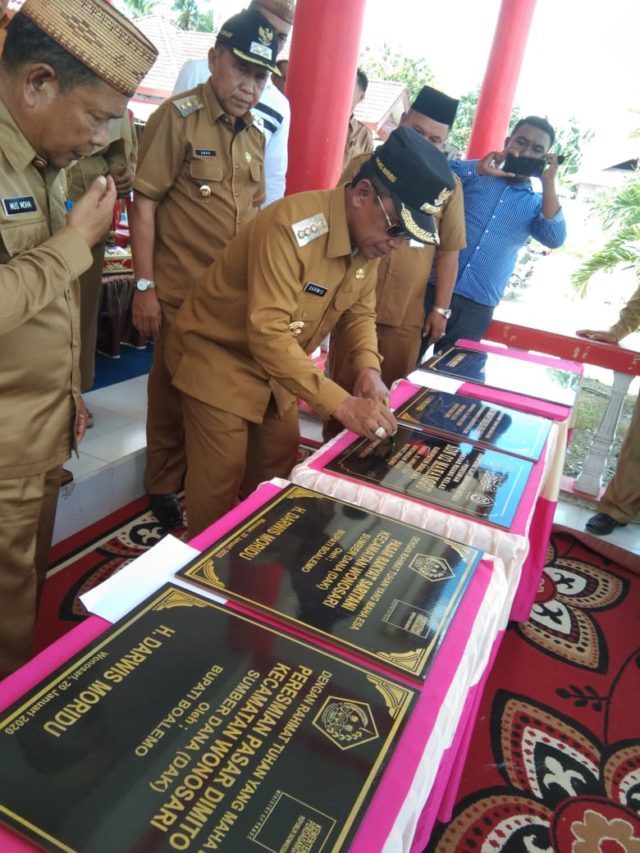 Resmikan Sejumlah Proyek Fisik, Darwis : Ini Bukti Kami Peduli