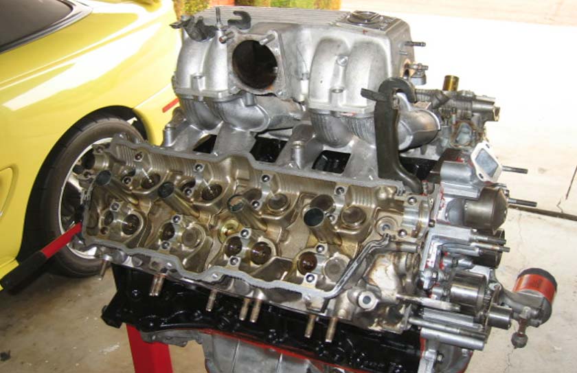 Toyota uz v8