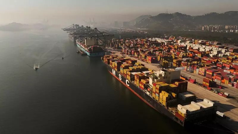 Anticipating the Phases of a New Trade War: Insights from UBS