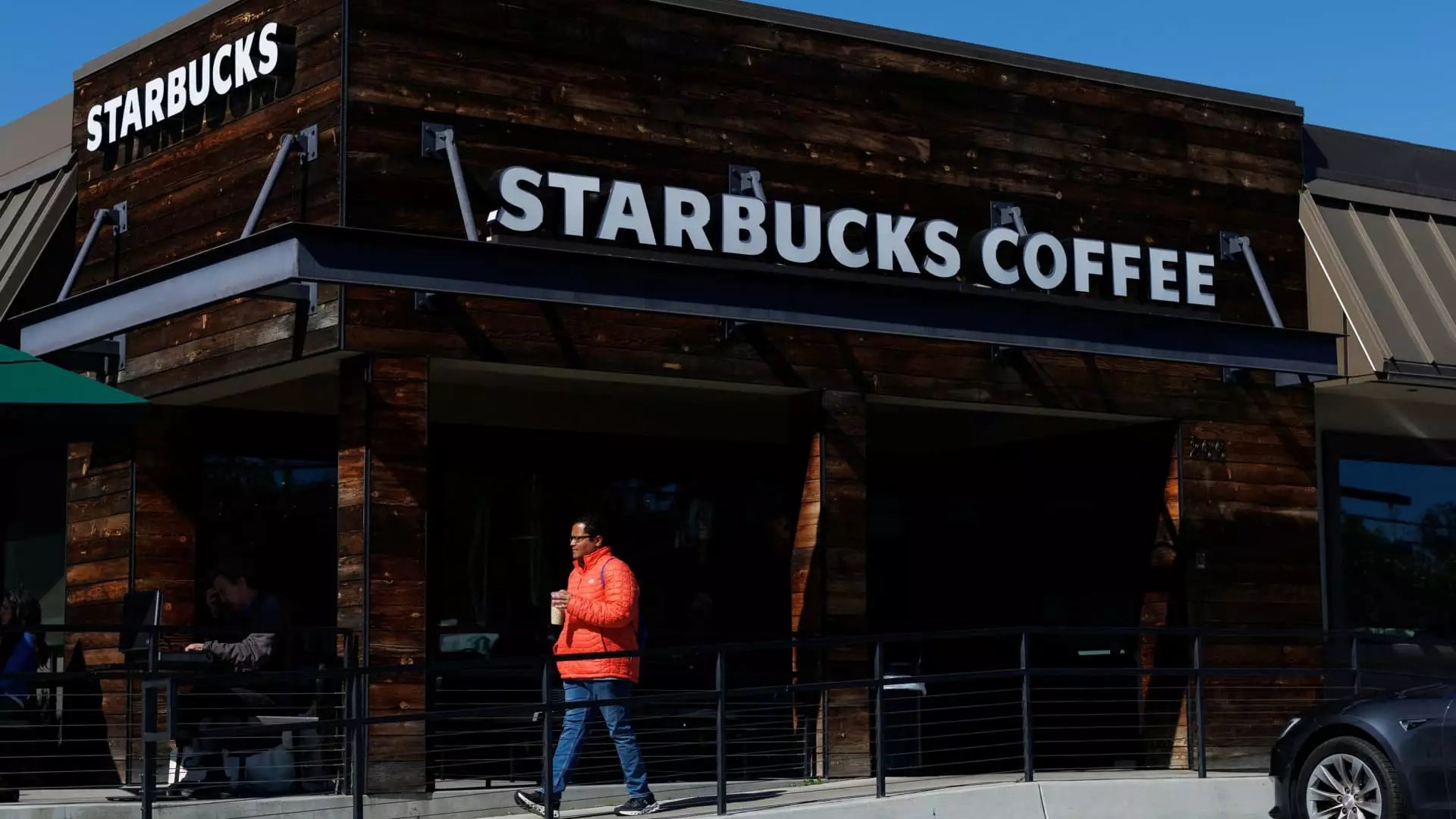 5 Reasons Restaurant Stocks Are Suffering: A Critical Look at Market Instability