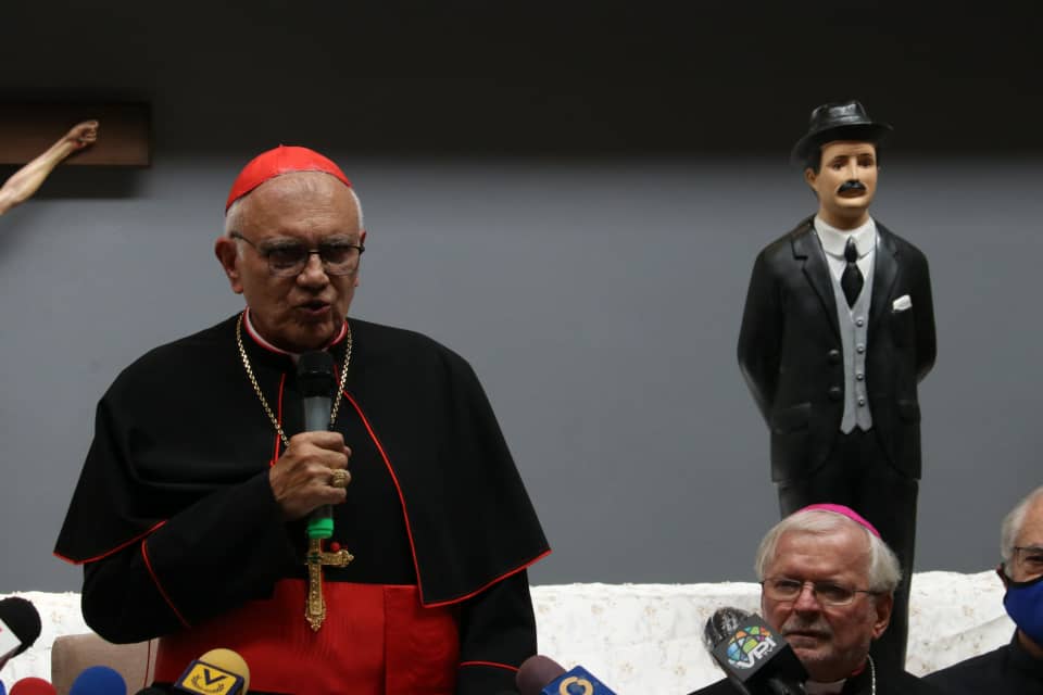 Cardenal Baltazar Porras: Solos y enfrentados no vamos a alcanzar la paz