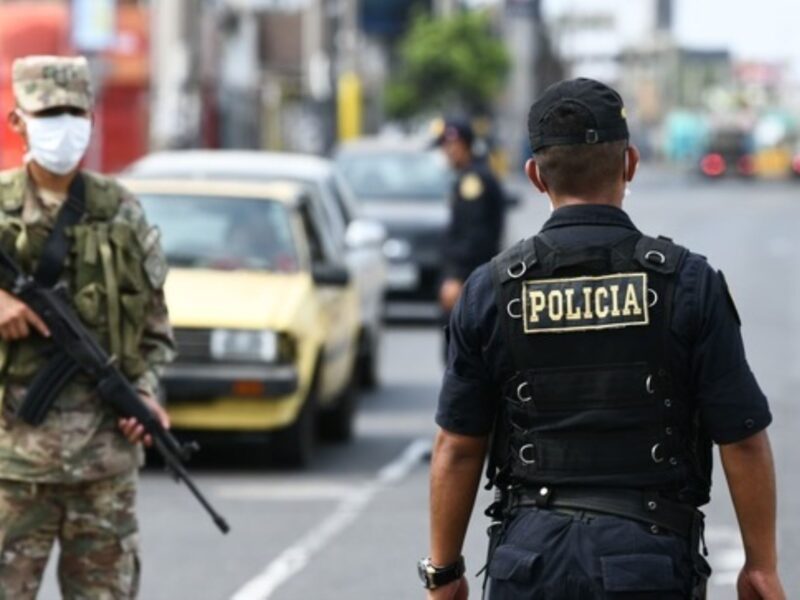 Dictan seis meses de impedimento de salida a embajador de Perú en Venezuela