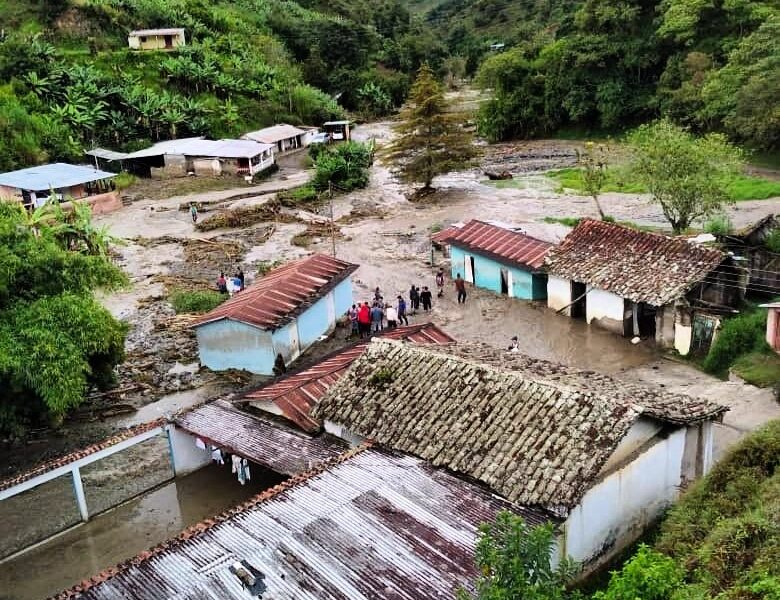 Maduro acusa a los obispos de una campaña contra la Fanb en los Andes