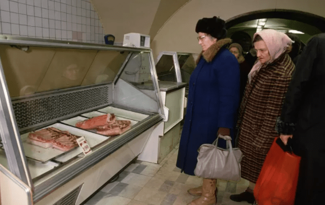 La escasez de productos era lo más común al final de la era soviética.