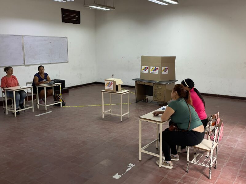 Instalacion de mesas elecciones presidenciales