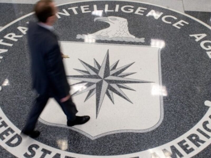 La CIA trabaja para establecer una presencia permanente de EEUU en Venezuela, según CNN