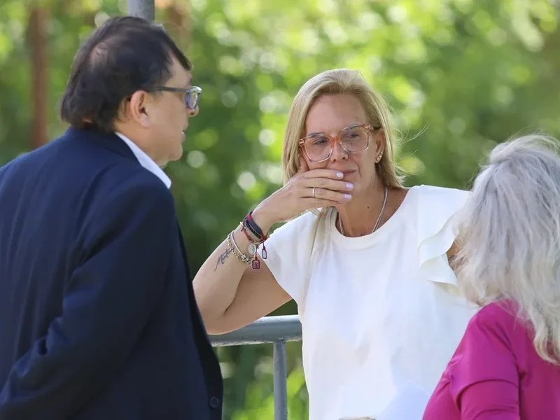 Finalmente, hija de González Urrutia pudo visitar a su esposo en El Rodeo I