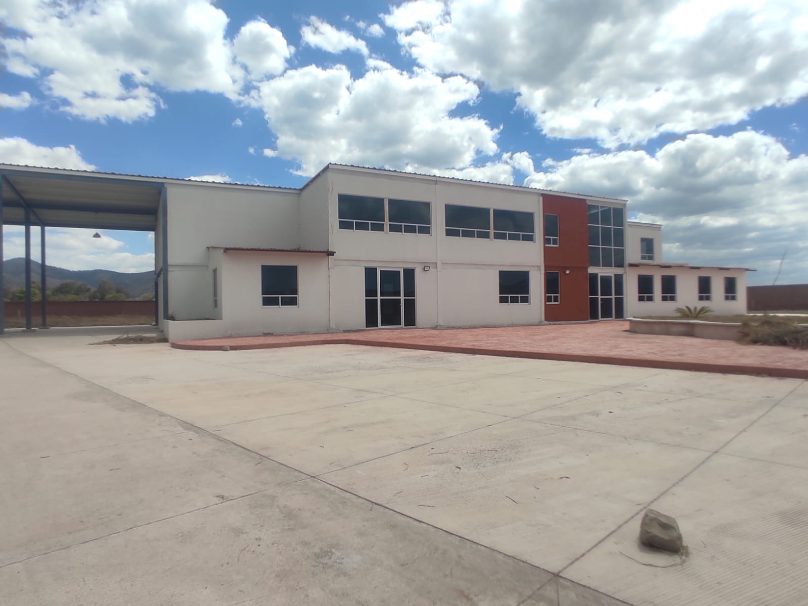 Nuevas oficinas de Protección Civil acambay se encuentran en el abandono