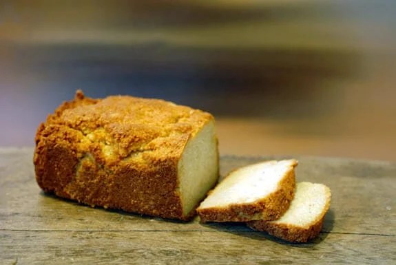 The scent is not the only great part of homemade bread, and many people aren't aware of all the possibilities homemade brea. Gluten-Free Simple Bread Recipe | Elana's Pantry