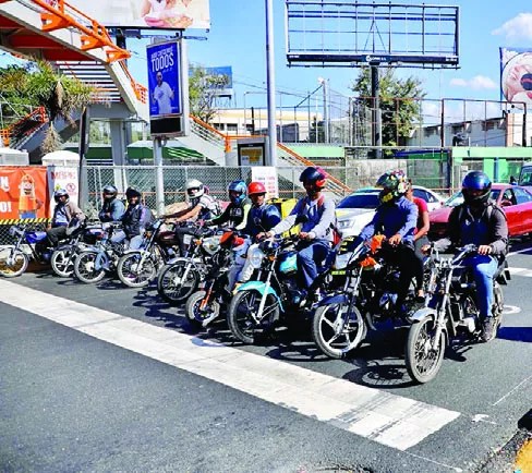 Motocicletas lideran nuevo ingreso de vehículos en RD entre enero y junio 2025, según datos de la DGII