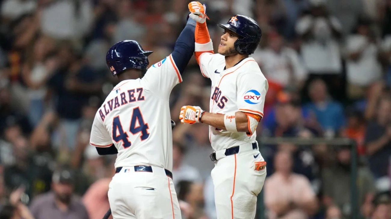  Yordan Álvarez tronó con cuatro hits y lideró remontada de Astros vs. Yankees
