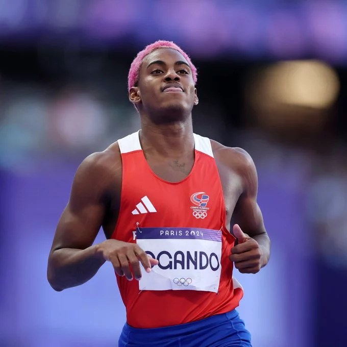 Alexander Ogando impone récord doméstico en atletismo