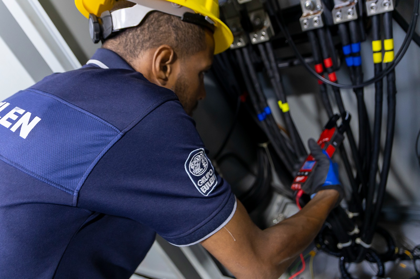 Errata de inversión eleva en un 40% el aventura operacional en sectores secreto Errata de inversión eleva en un 40% el aventura operacional en sectores secreto