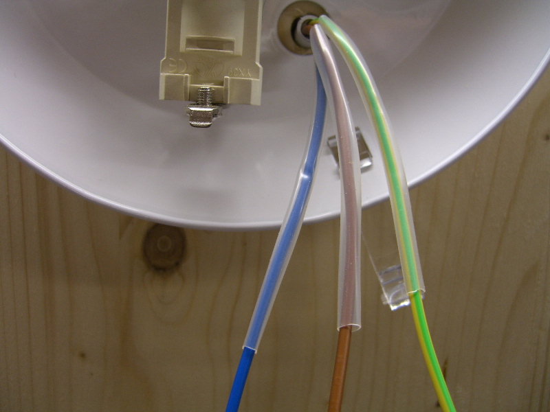 Euer problem ist nicht dabei? Lampe Anschliessen Elektricks Com