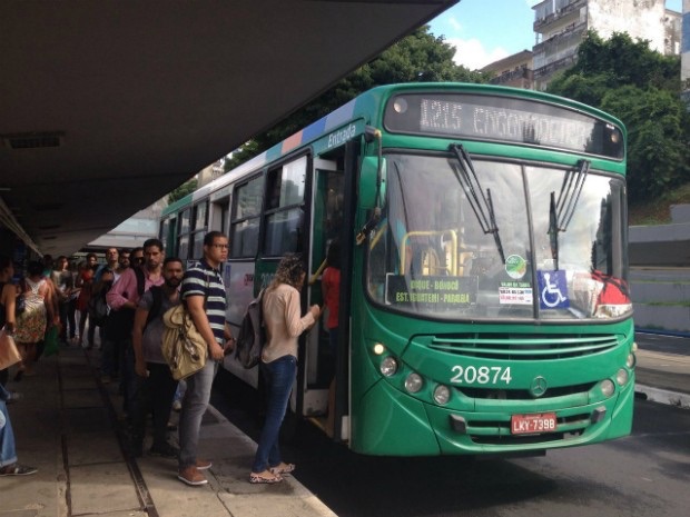 Encontre as passagens de ônibus mais baratas para salvador. Aumento Da Tarifa De Onibus Em Salvador Onde O Lucro Dita As Regras O Que Era Direito Vira Negocio Esquerda Online