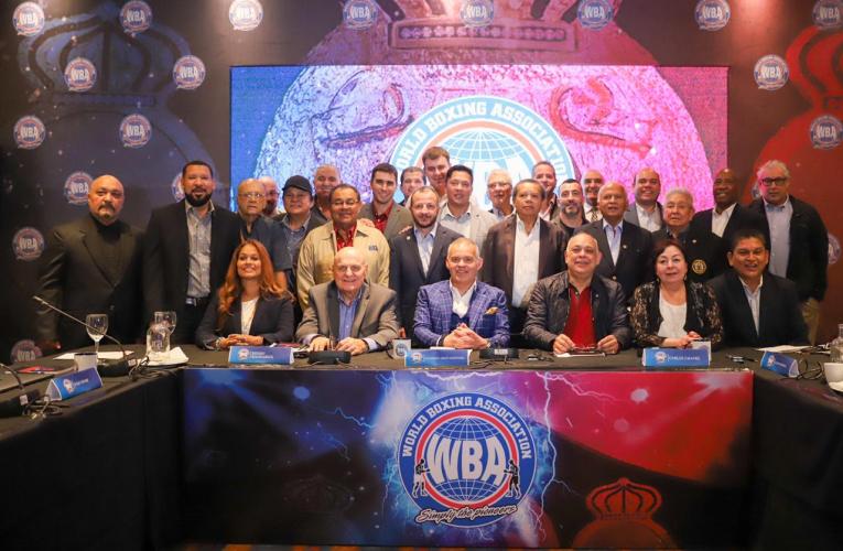 DIRECTORIO AMB DA BIENVENIDA A NUEVOS MIEMBROS