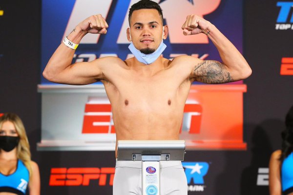 Robeisy Ramírez (Mikey Williams Top Rank)