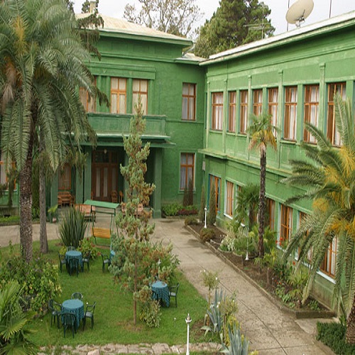 Экскурсия на дачу иосифа сталина — бесценная возможность увидеть своими глазами мир, который окружал бывшего лидера советской империи. Gora Ahun Dacha Stalina Besplatnaya Degustciya Vina V Salhino Ekskursii V Sochi I Adlere