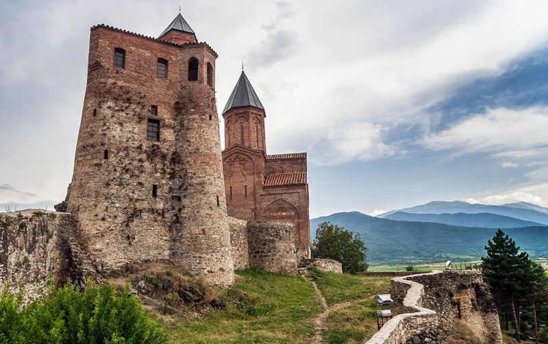 Крепнейшие притоки берут свое начало у подножия. Aviatur Iz Ekaterinburga Na Kavkaz Goroda Kavkazskih Mineralnyh Vod Elbrus Sbornaya Gruppa
