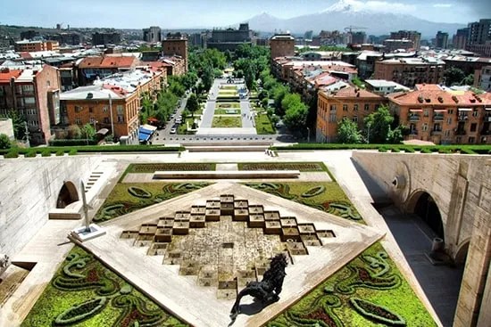 Ночной переезд на поезде (купе) в ереван. Ekskursionnyj Tur Armeniya Gruziya 2022 Poezdka V Erevan Tbilisi