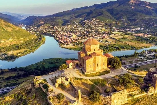 Длительность тура по армении из грузии составляет несколько дней. Ekskursionnyj Tur Armeniya Gruziya 2022 Poezdka V Erevan Tbilisi