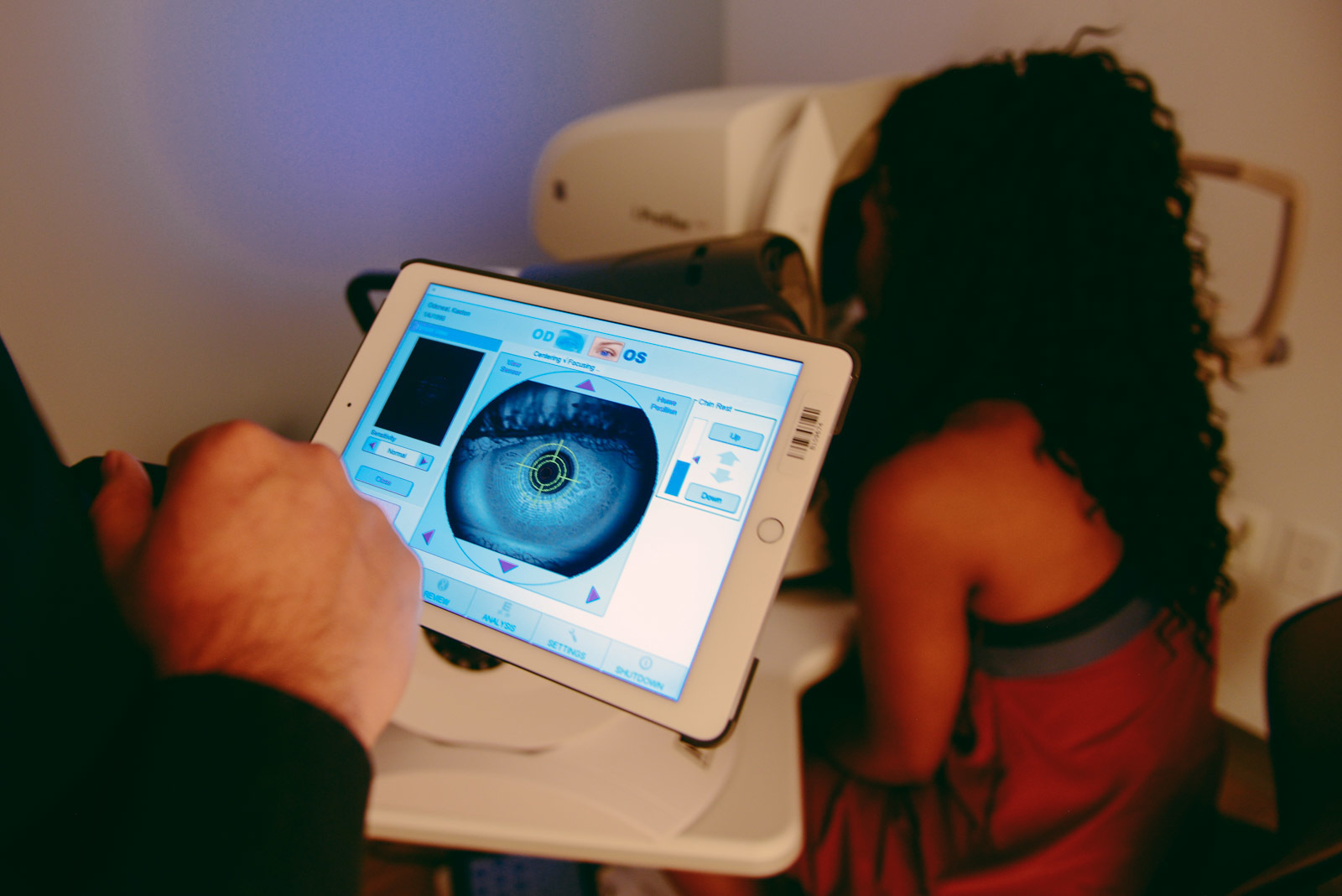 LensCrafters’ New Clarifye Eye Exam Eye Bulletin