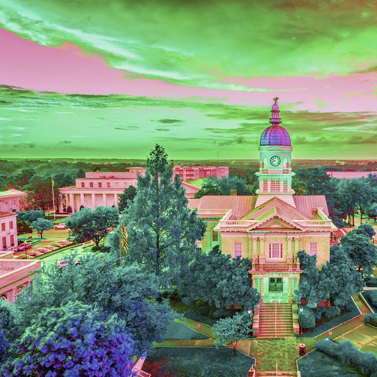 Today it is a popular tourist attraction, run as a museum open for historic tours and rented out as a wedding venue! Georgia Theatre In Athens Ga 2001 04 21 Sts9