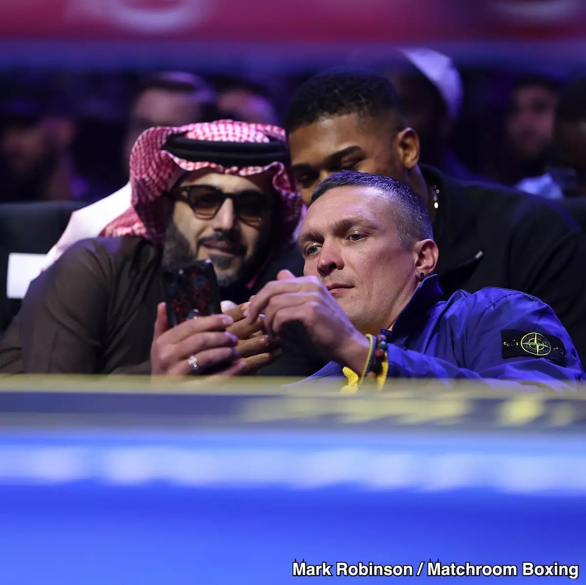 Are We Ready for a November Boxing Spectacle? The Anticipation Builds