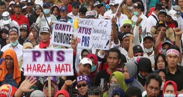 Pemerintah tegaskan rekrutmen 1 juta guru pppk 2021 untuk memperbaiki. Pppk Diberlakukan Tenaga Honorer Otomatis Dihapuskan Fajar