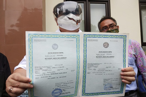 Surat rekomendasi pc pafi kab. Ketua Kpaid Kab Cirebon Diduga Palsukan Akta Lahir Anak