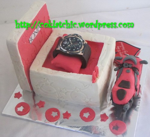Sepatu / shoes atau Jam tangan  Jual Kue Ulang Tahun  Page 8