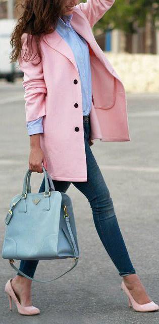 Qué llevar con una chaqueta rosa corta. Consejos de moda: ¿qué llevar con  una chaqueta rosa? ¿Qué llevar con una chaqueta rosa?
