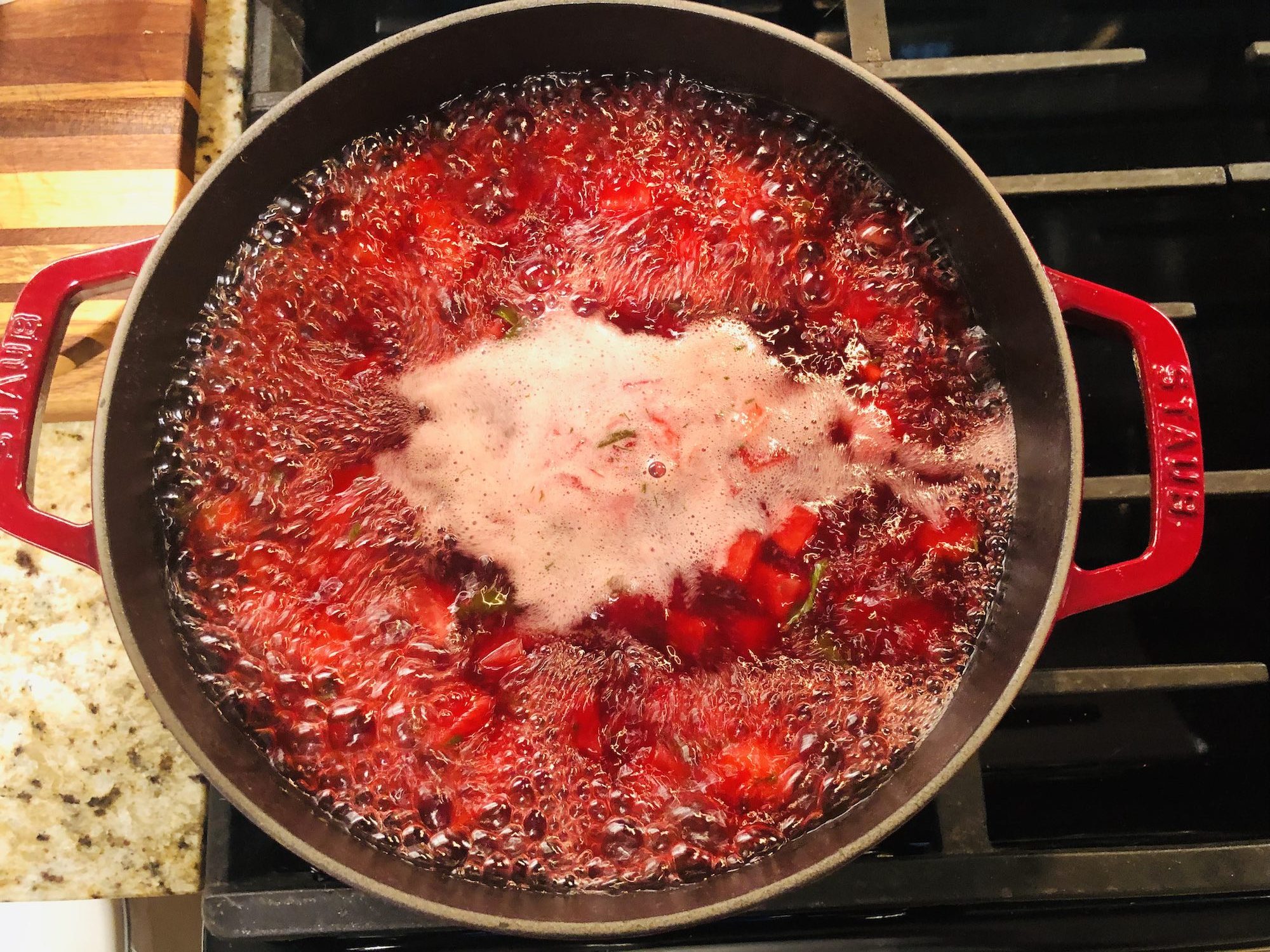 svekolnik cold beet soup