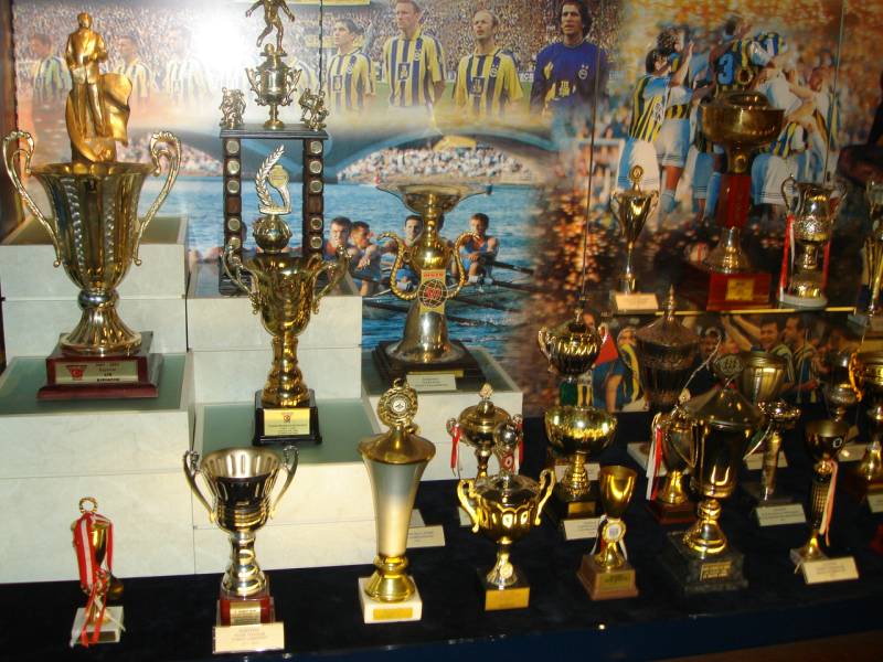 Fenerbahçe Kupa Muzesi - Resimler Fenerbahce98