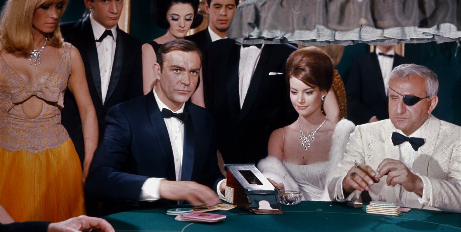 A nato aircraft has been stolen by criminal organisation spectre an. Review Thunderball 1965 Fictionmachine