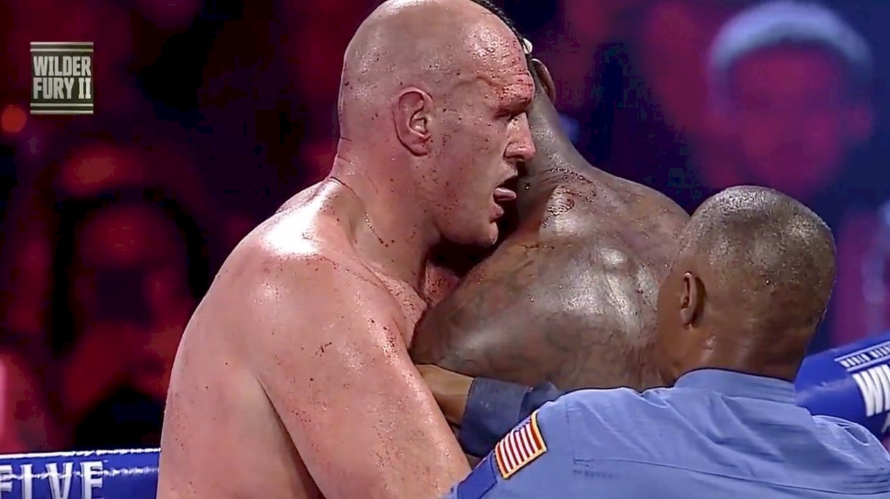Он двукратный чемпион мира в тяжелом весе , обладатель титулов wbc . Tajson Fyuri Vspomnil Kakaya Na Vkus Krov Uajldera Eto Bylo Ochen Priyatno Fightnews Info