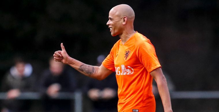 photo Voetballer Glenn Helder voetbalprimeur