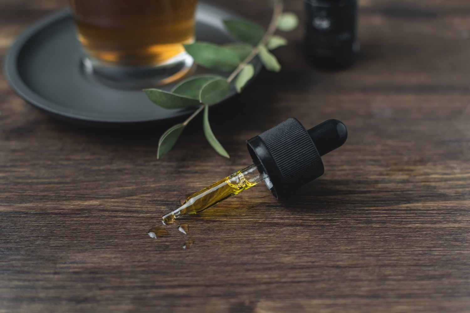 CBD oil is a product that is becoming increasingly popular. Here's an overview of the various reasons it has become so popular.
