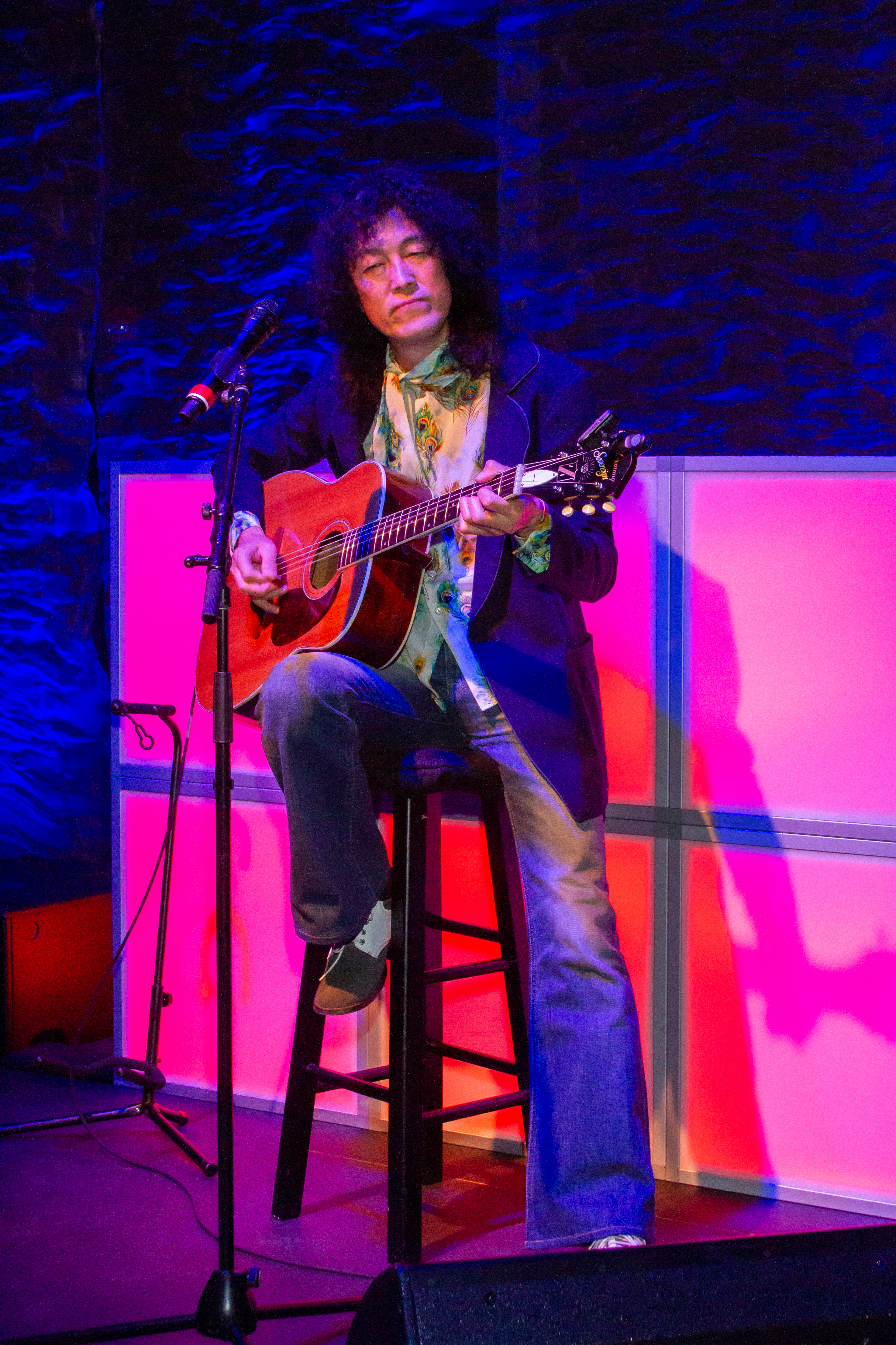 Mr. Jimmy mesmerizes the Opening Night