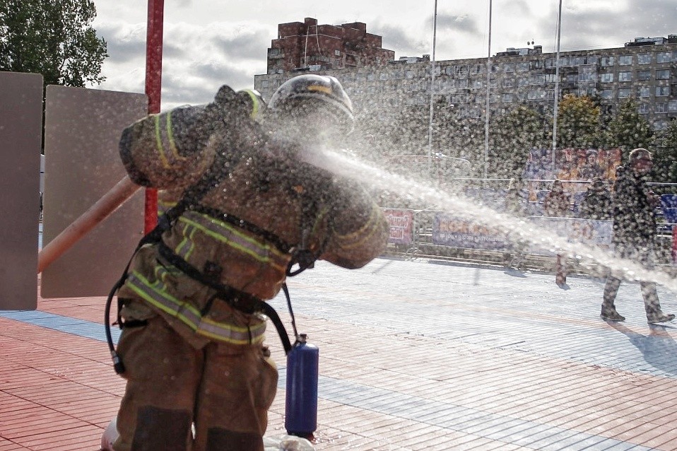 сильнейший пожарный