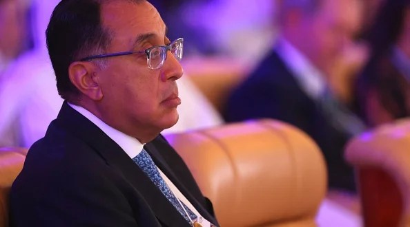 حكومة السيسي تبدأ مخططا لرفع الدعم نهائيا عن الكهرباء والخبز حكومة السيسي تبدأ مخططا لرفع الدعم نهائيا عن الكهرباء والخبز