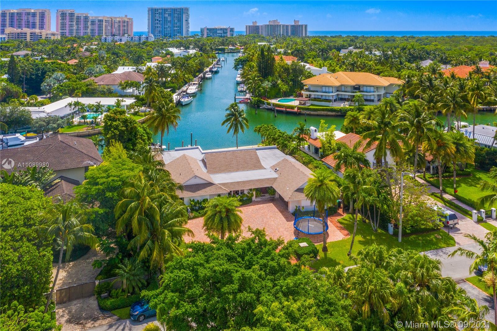 It also helps to know where to find a good quality vessel. Key Biscayne Homes For Sale With A Boat Dock David Siddons Group