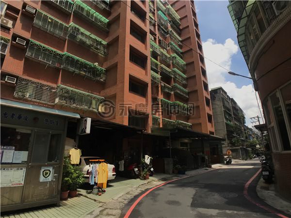 【看屋日記】累計看屋數:61 (忠孝敦煌-板橋府中)