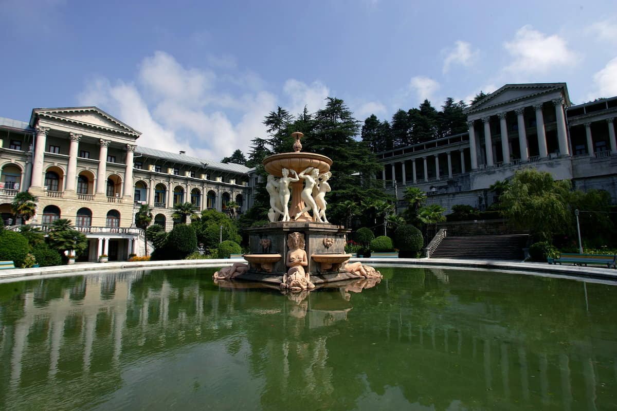 Туроператор biblio globus — поиск туров и горящих путевок. V Sochi Na 3 Nochi Iz Ekaterinburga Za 7600 Rublej S Prozhivaniem Fly2trip