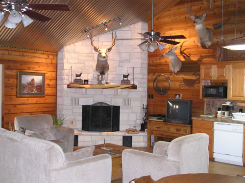 Learn all you need to know about outdoor natural gas fire pits, from design options to safety tips. Flying H Ranch - Bluffton, Texas - Whitetail Deer Hunting