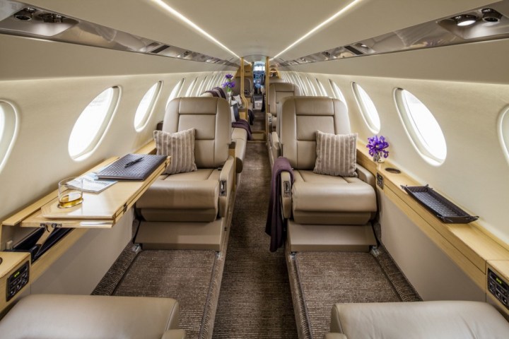 Falcon 50EX interior