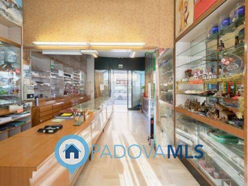 Attività Commerciali In Vendita A Padova | Pcase.it 375_x_500_jpg