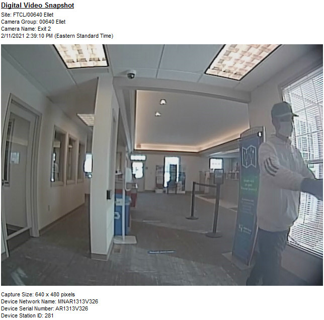Investigators search for man who robbed Akron bank with a note