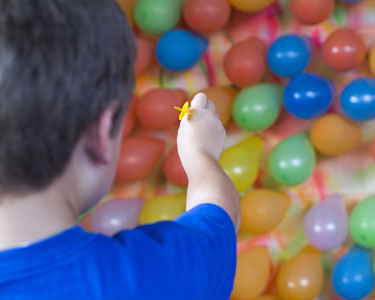 Rolling video games is a trailer filled with big screen televisions and video game playing stations such as xbox 360, wii and playstation 3. Tampa Game Rentals Fun 4 Tampa Kids