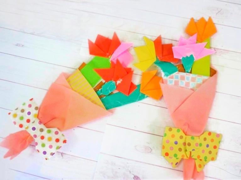 お友達へのプレゼント 母の日にも 折り紙で花束を作ろう あそび図鑑 子どもの未来を考える子育てサイト 未来へいこーよ お友達へのプレゼント 母の日にも 折り紙で花束を作ろう あそび図鑑 子どもの未来を考える子育てサイト 未来へいこーよ